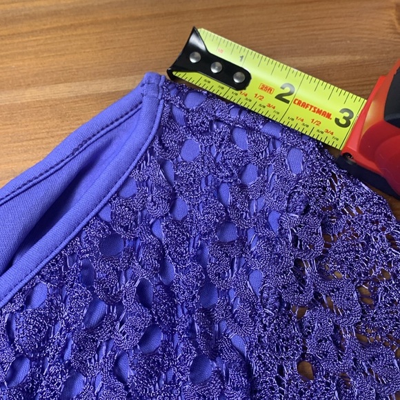 roz & ali Lilac Spring Summer Top, 3/4 Bell Sleeves, Gently Elasticized Waist - Picture 4 of 11